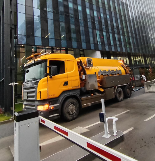 Vidanjare apa pluviala